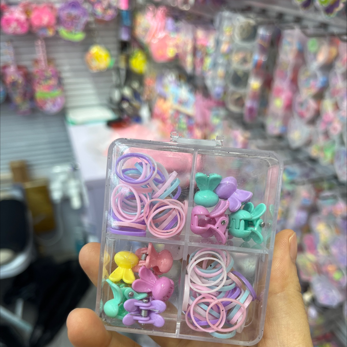 Disposable TPU yellow rubber band, environmentally friendly, no hair damage, long-lasting elasticity, durable, no hair tangling, children's rubber band claw set detail image 2