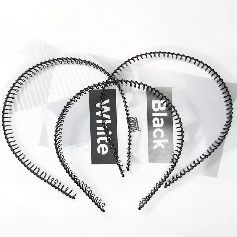 Hair band with teeth, hair clipping comb for the elderly, hair band with teeth for the elderly, hair clip for grandma, grandma, old black bangs, iron wire hair clip, face washing and hair clipping device detail image 3