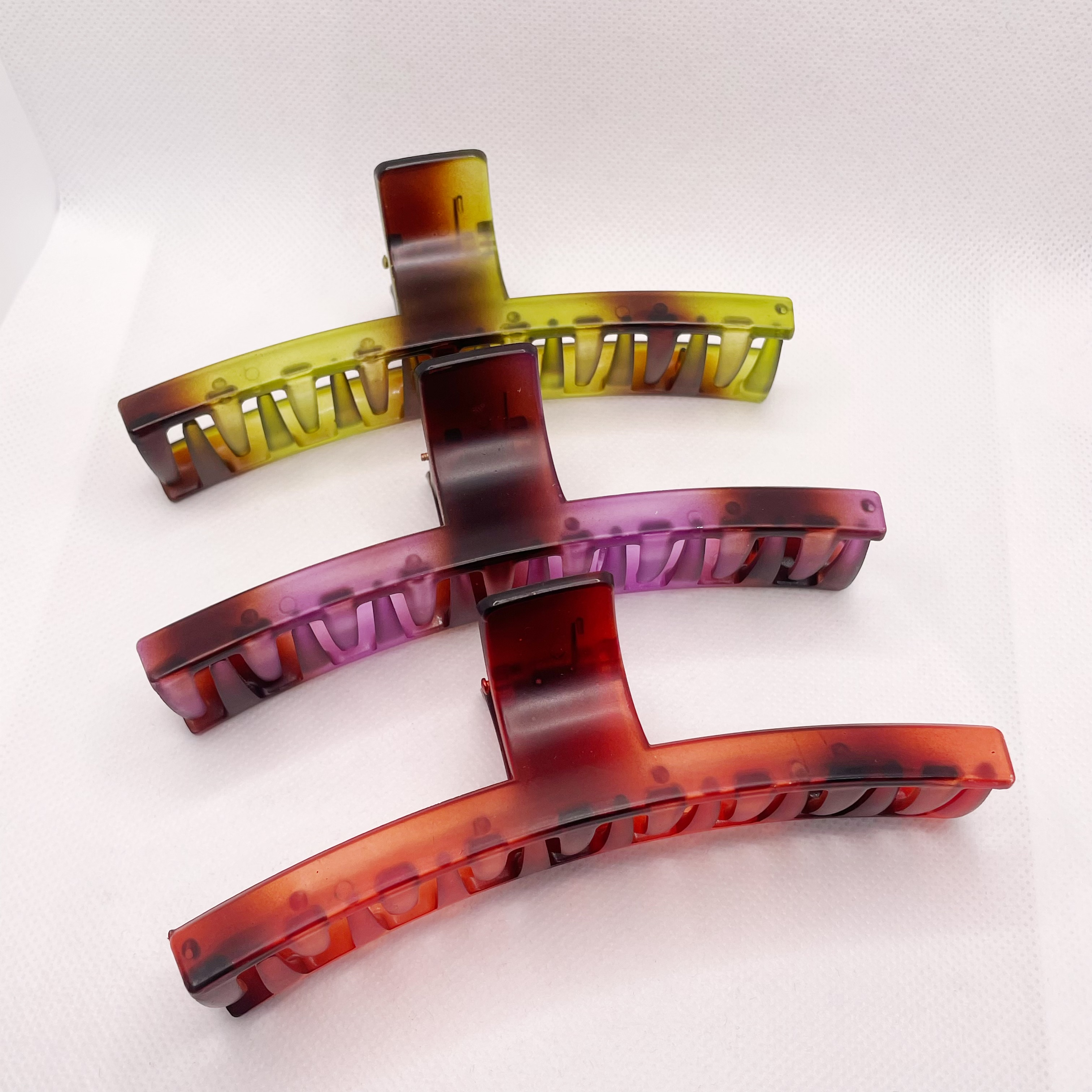 French laid-back style high-end PC board grab, women's PC material simple large hair clip, back head coil hair clip detail image 2