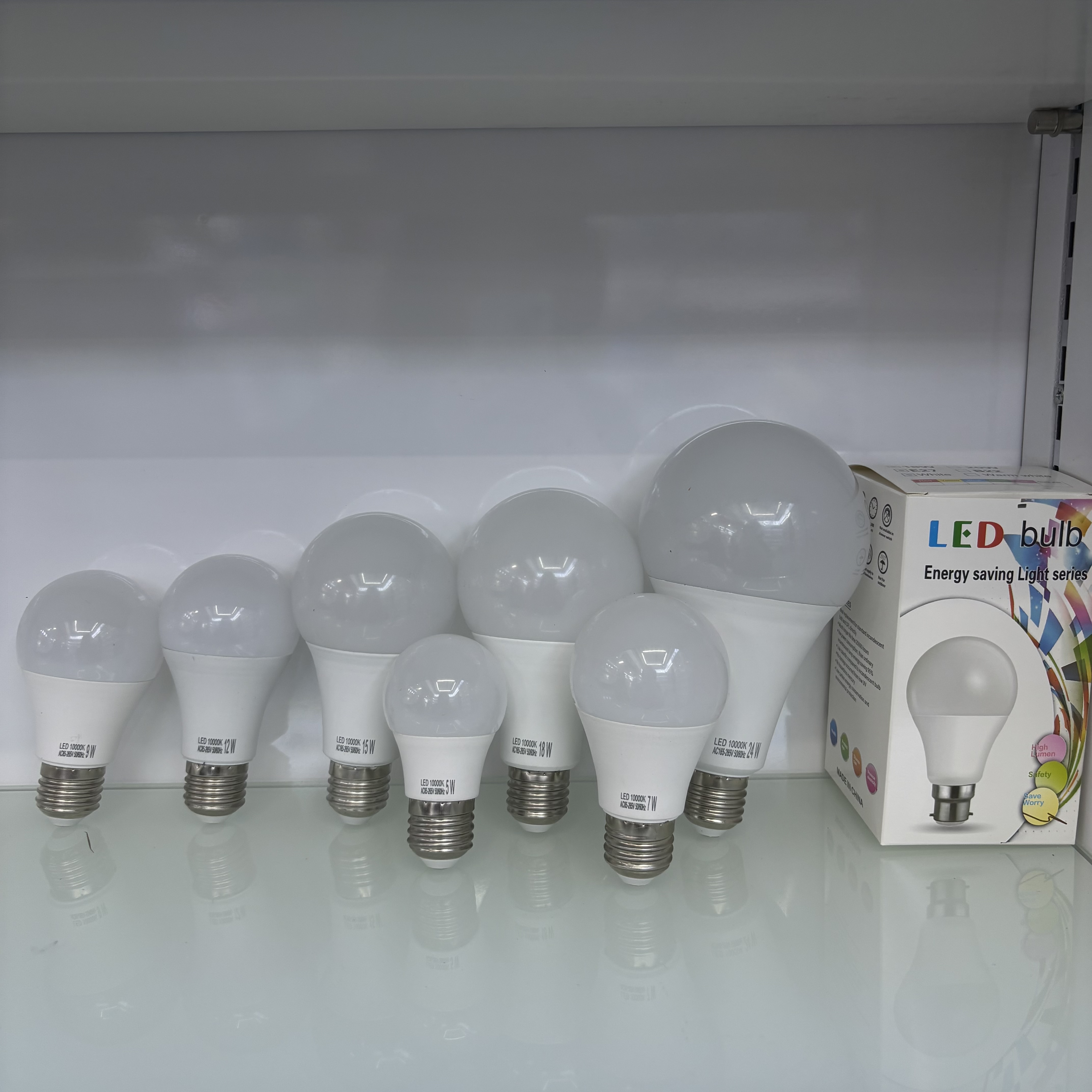 A泡-安安照明Anan Lighting灯泡LED球泡灯LED球泡灯Led灯泡