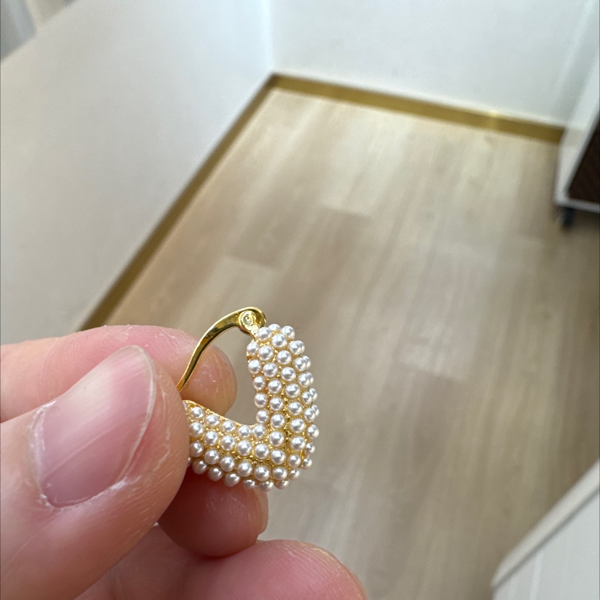 玫瑰金磨砂耳钉 高贵典雅耳环 饰品女士耳饰 简约时尚耳饰品 精致耳环饰品产品图