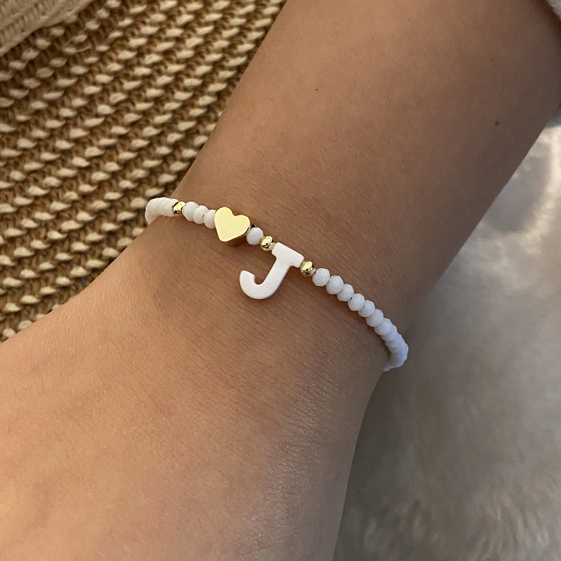 European and American cross-border English 26-letter shell beaded bracelet necklace, metal heart design sense bracelet, Amazon detail image 6