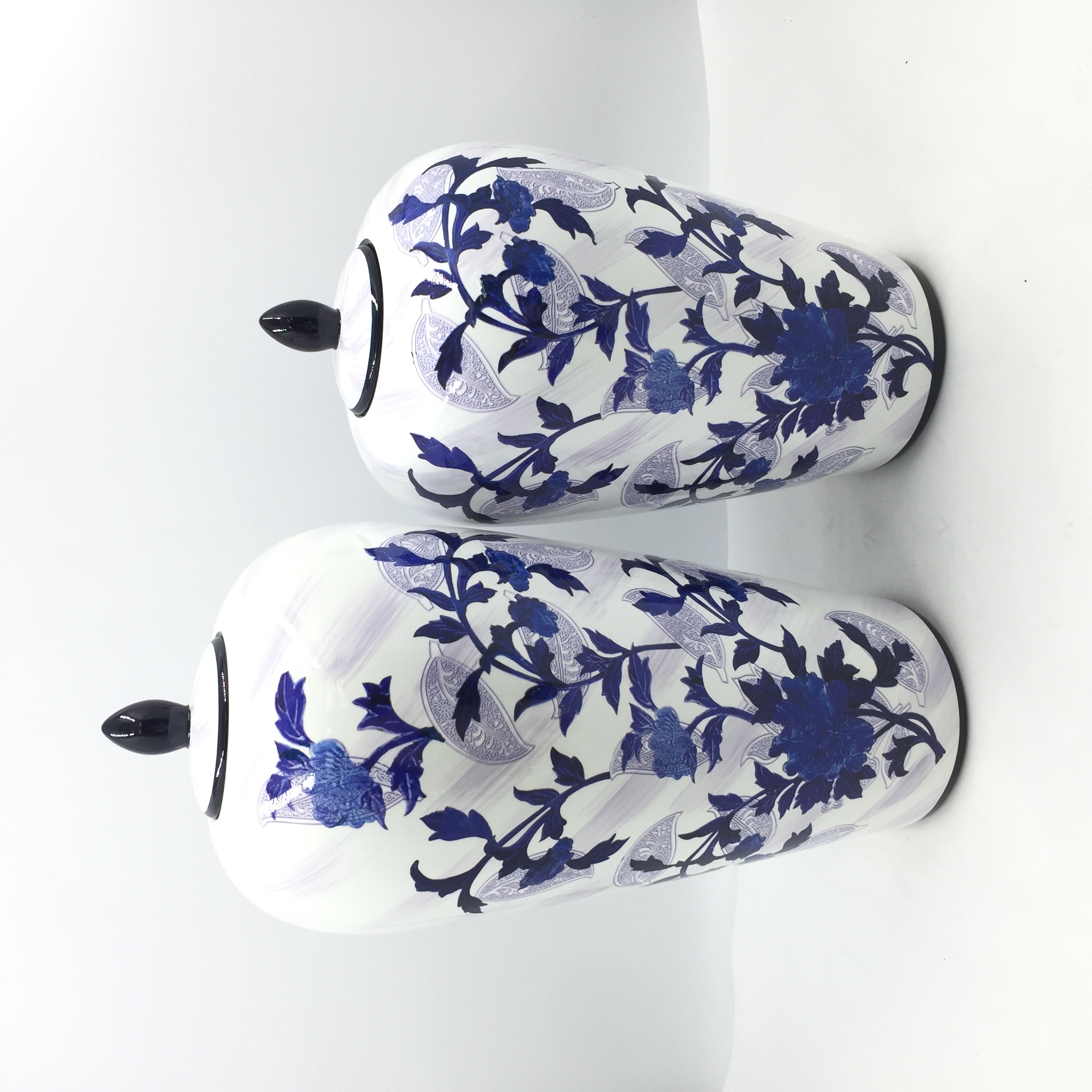 New Chinese-style light luxury peony relief blue and white porcelain entrance, TV cabinet, ceramic vase, home decoration items detail image 2