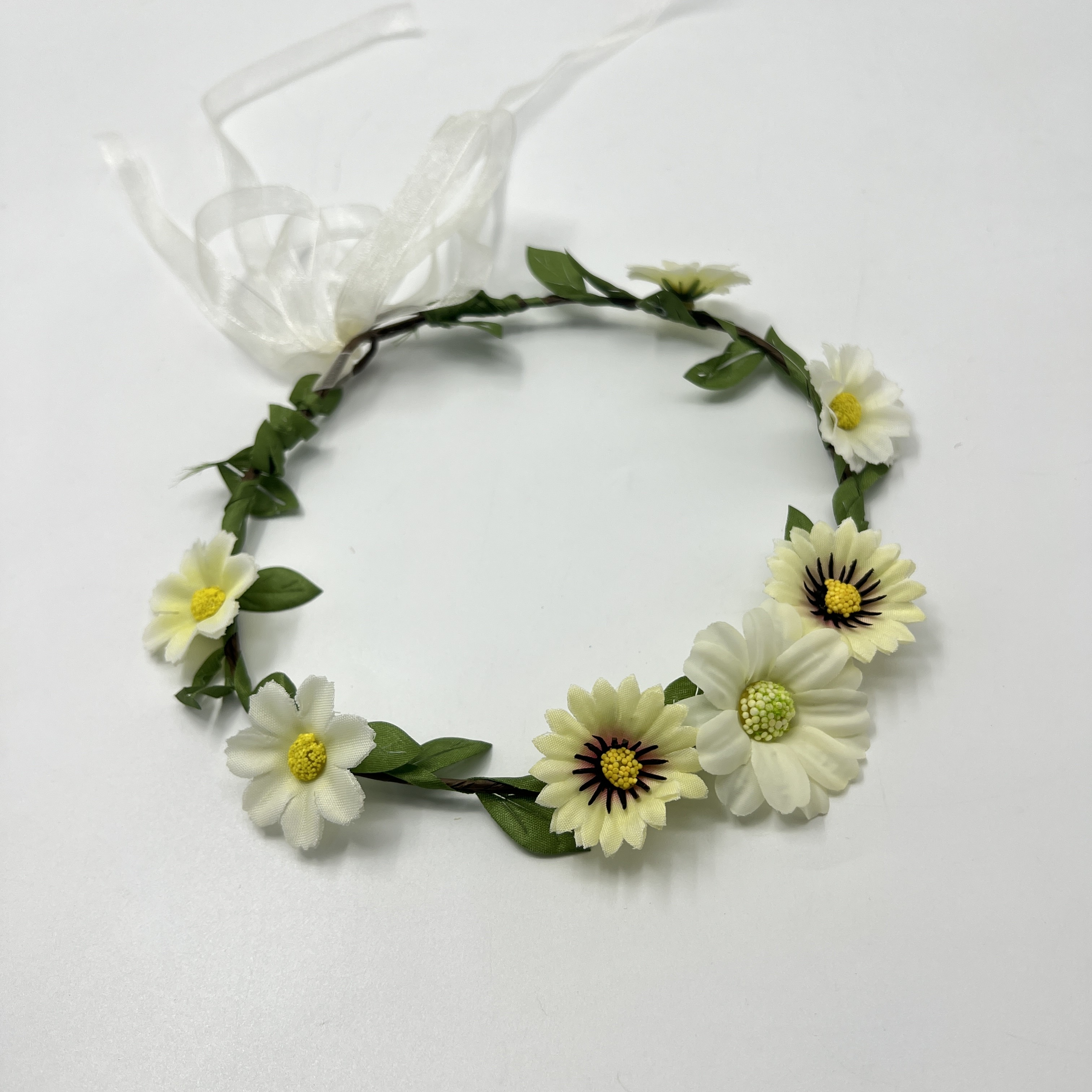 2025 Yiwu Flower Ring Factory, best-selling items in Scenic Spots, colorful flower rings, more new products. Come to the store to see bride headwear detail image 3