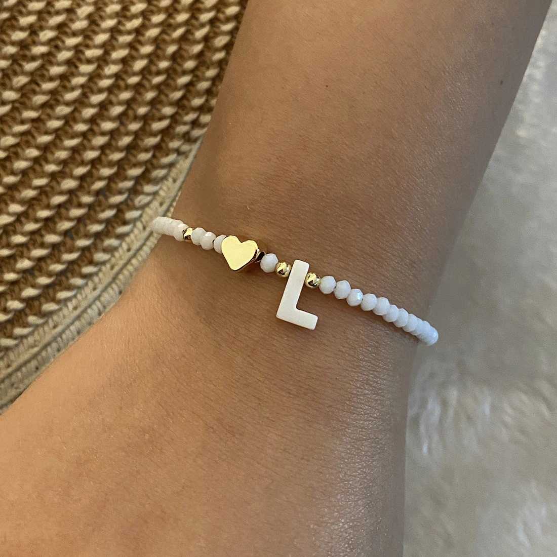 European and American cross-border English 26-letter shell beaded bracelet necklace, metal heart design sense bracelet, Amazon detail image 16