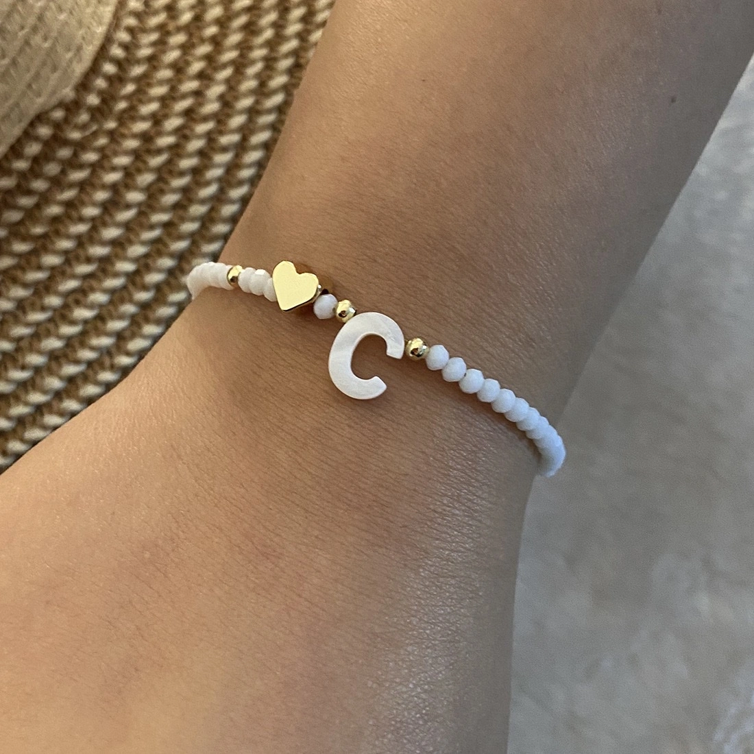 European and American cross-border English 26-letter shell beaded bracelet necklace, metal heart design sense bracelet, Amazon detail image 11