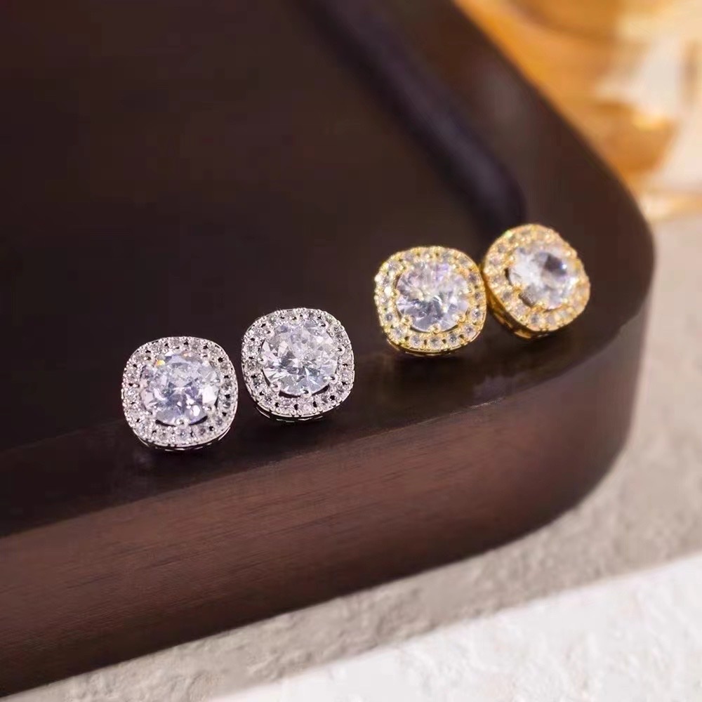 LD diamante cuadrado zircon pendientes para mujeres 2025 nuevo estilo explosivo ligero pendientes de lujo nicho de alto nivel de sentido orejeras de acero inoxidable pendientes de acero de titanio pendientes de acero details Picture