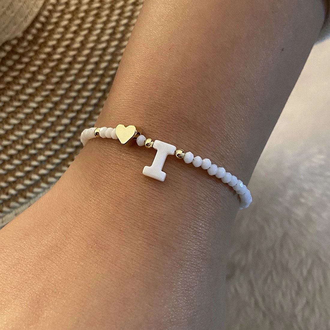 European and American cross-border English 26-letter shell beaded bracelet necklace, metal heart design sense bracelet, Amazon detail image 7