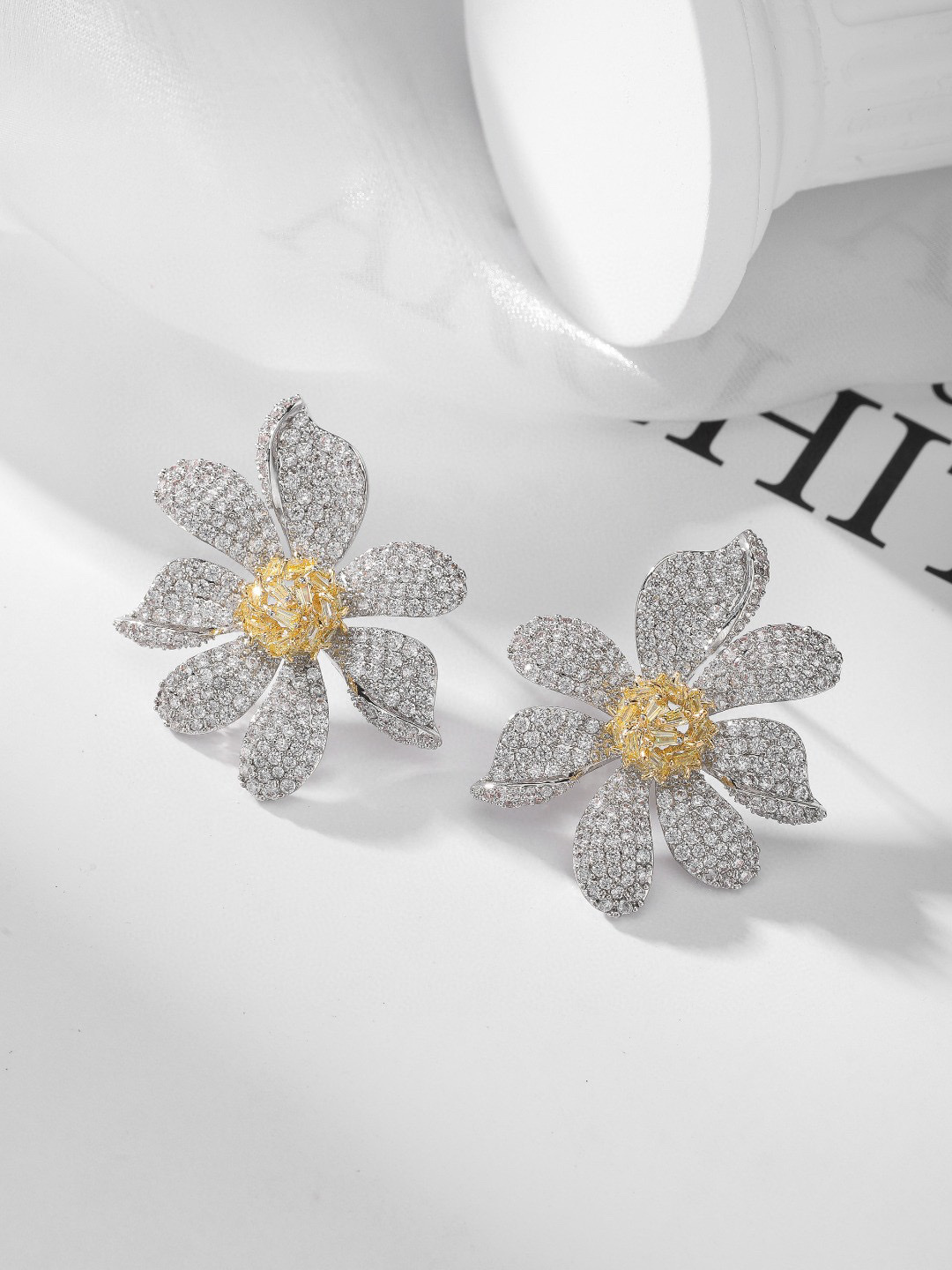 玫瑰金磨砂耳钉 高级感耳环 饰品 耳饰 简约时尚女士首饰 精致耳饰礼物新款耳环细节图