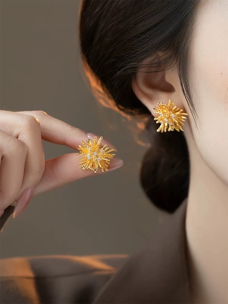 璀璨烟花耳钉女2025时尚韩国气质网红超闪锆石耳环高级感精致耳饰