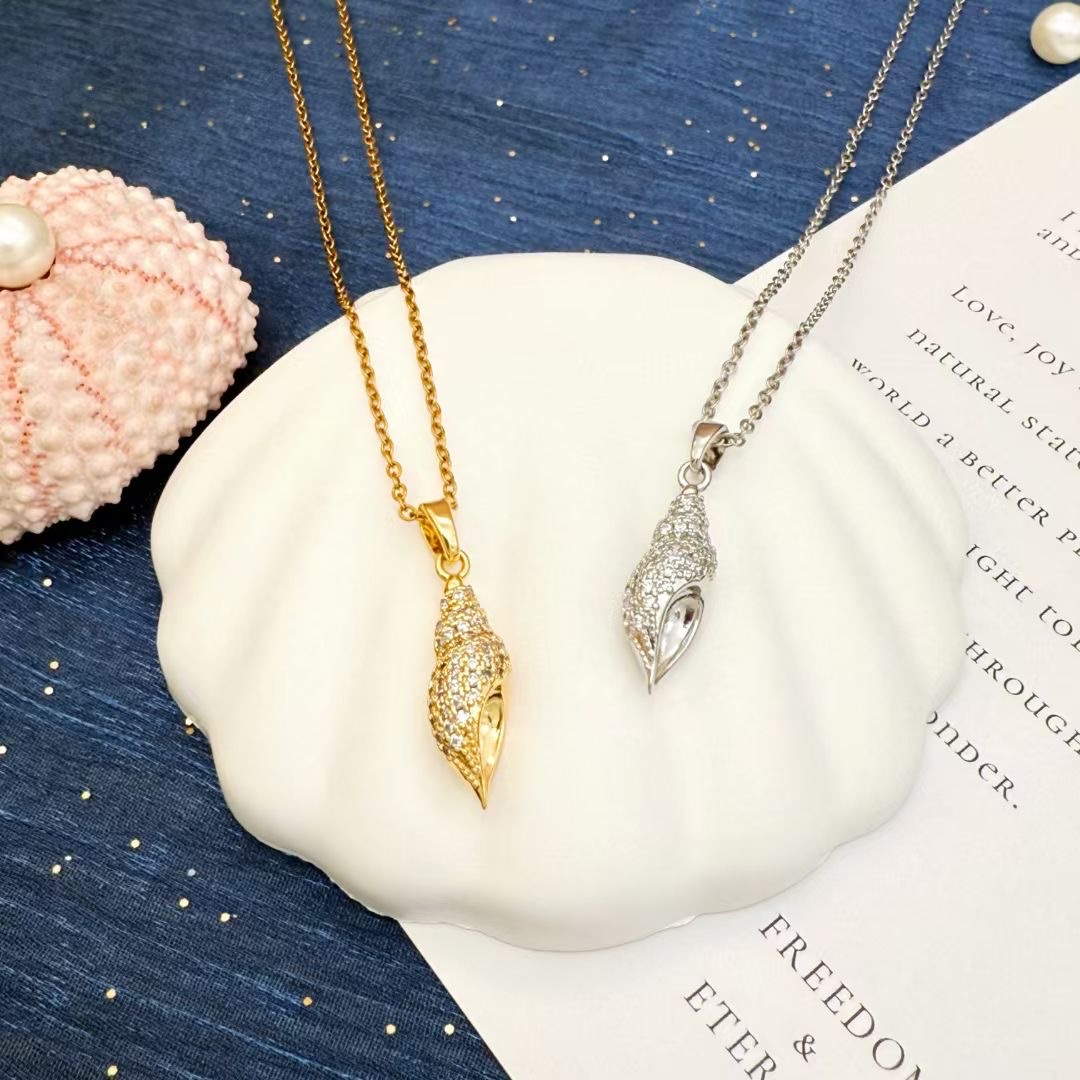 流行饰品，铜吊坠彩色水晶、铜项链条女款、拼接气质项链 ，水晶项链优雅、时尚、首饰礼品项链珍珠项链中东合金吊坠天然珍珠链珍