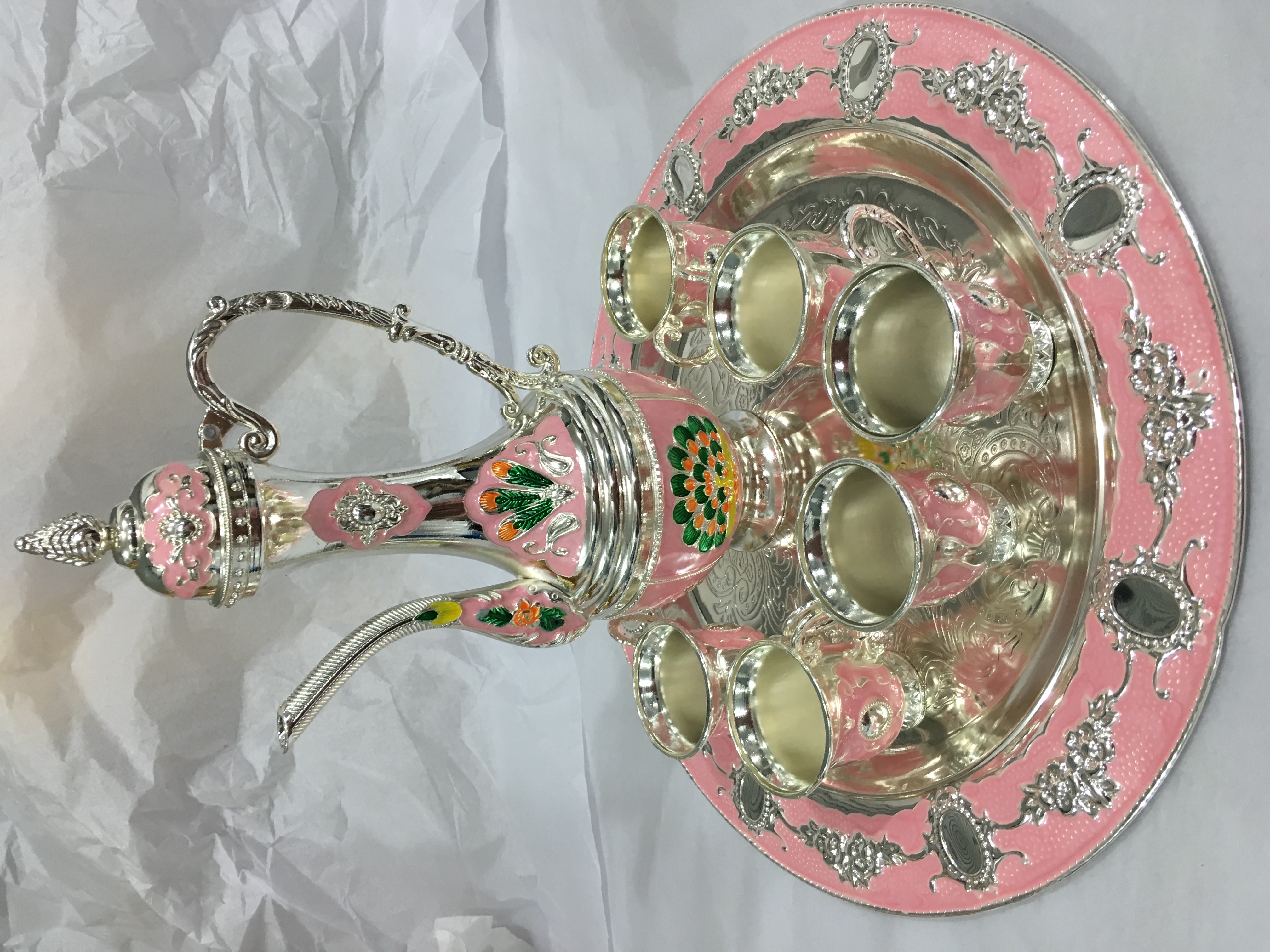 金属工艺品实物图