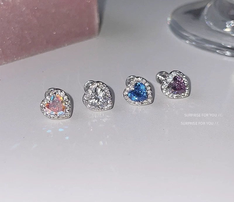 LD blast flash full drill love titanium steel earstuds mujeres medical no picking earstuds hueso coclear earstuds premium sense earstuds acero inoxidable earstuds earstuds titanium steel earstuds Application Scenario