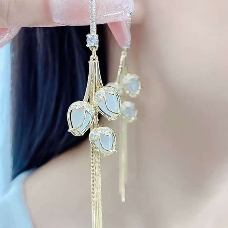 New earhook tassel tulip earrings details Picture