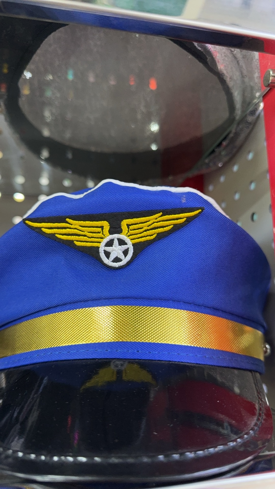 本厂专业生产各类节日用品，节日帽子，领带领结面具，款式齐全，品种齐全，欢迎新老客户订购。详情图3