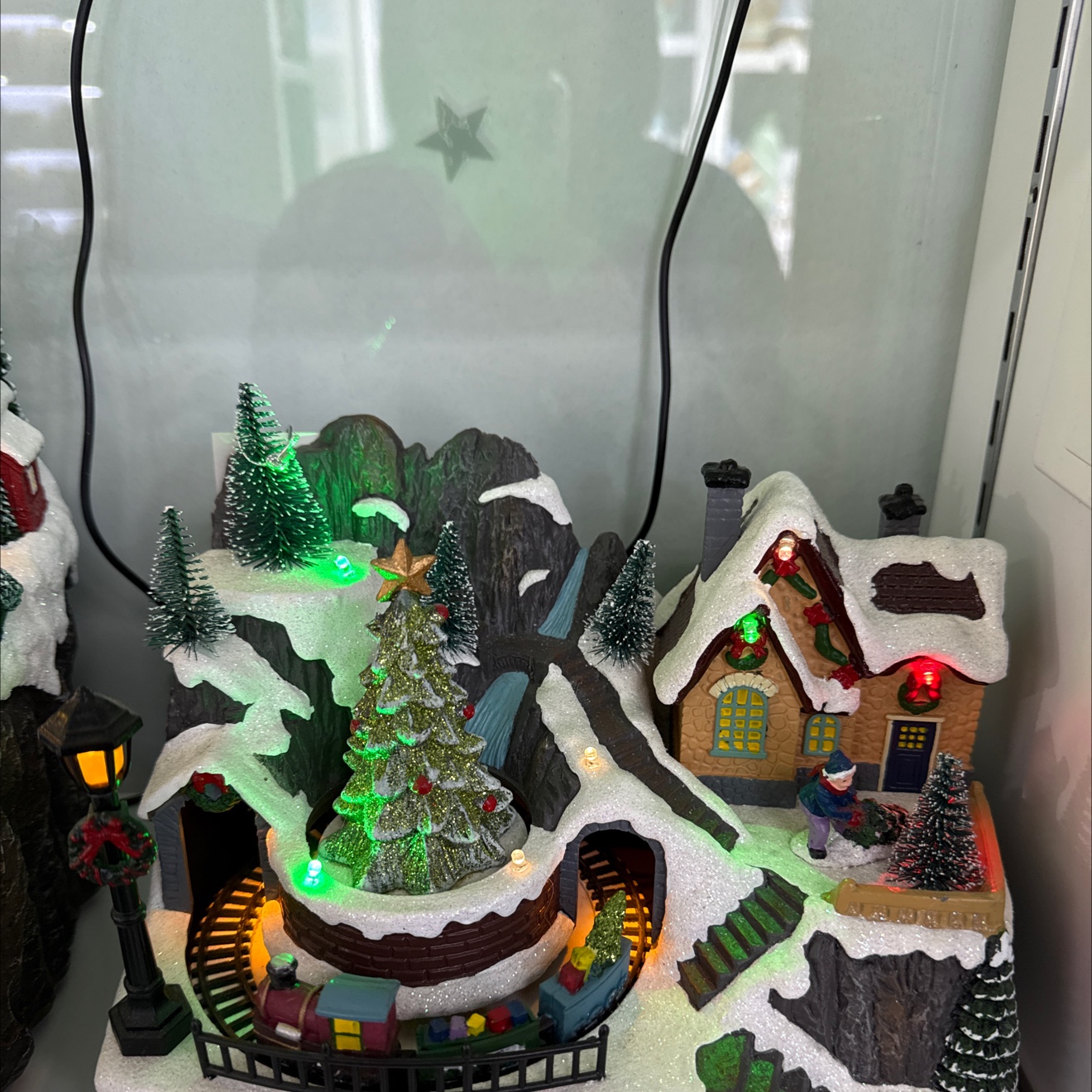 日用树脂工艺品 独特设计树脂工艺品 家居装饰品
产品图