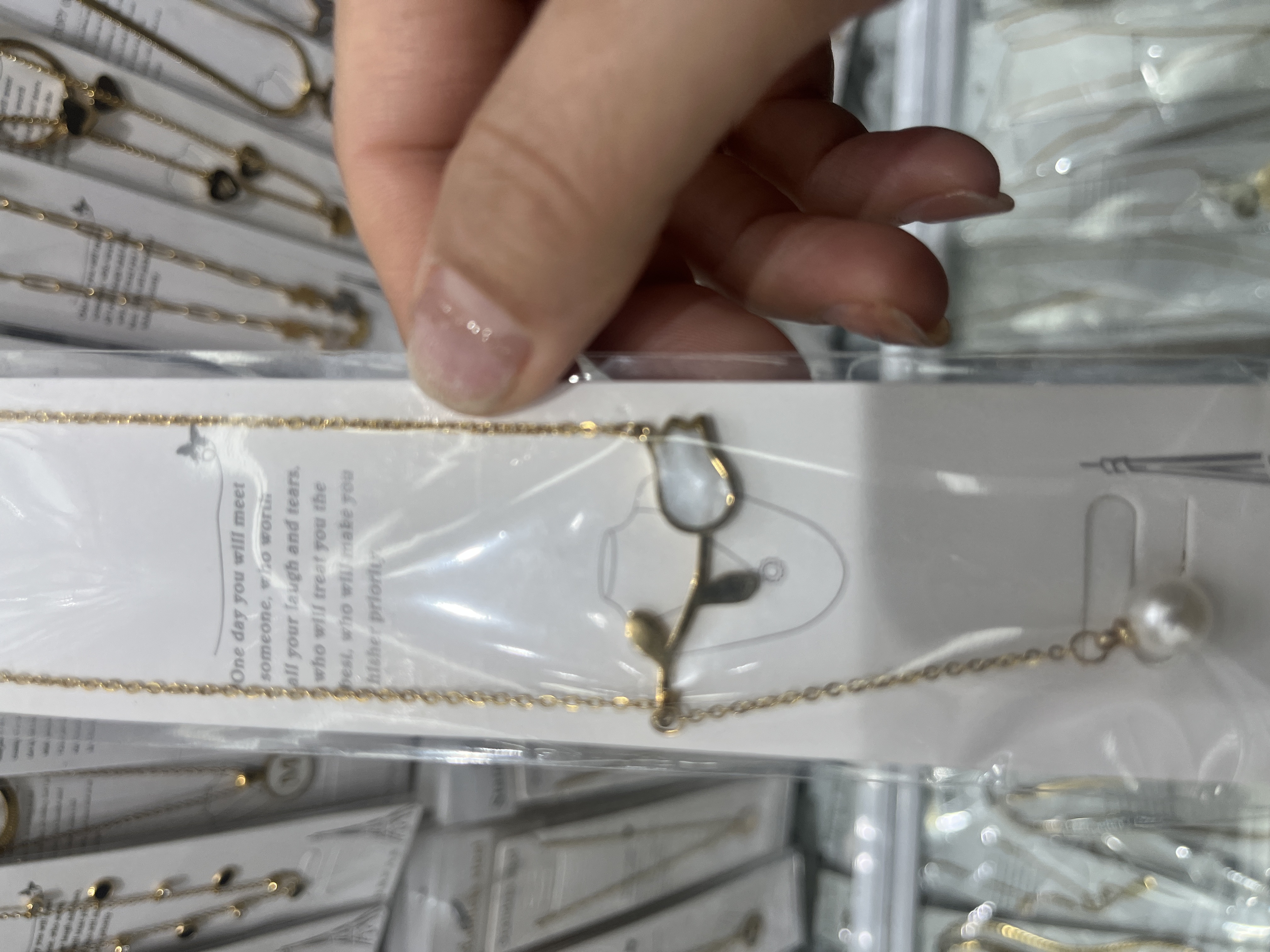 中东合金吊坠珍珠项链 女士拼接气质珍珠饰品 简约时尚颈链礼物细节图