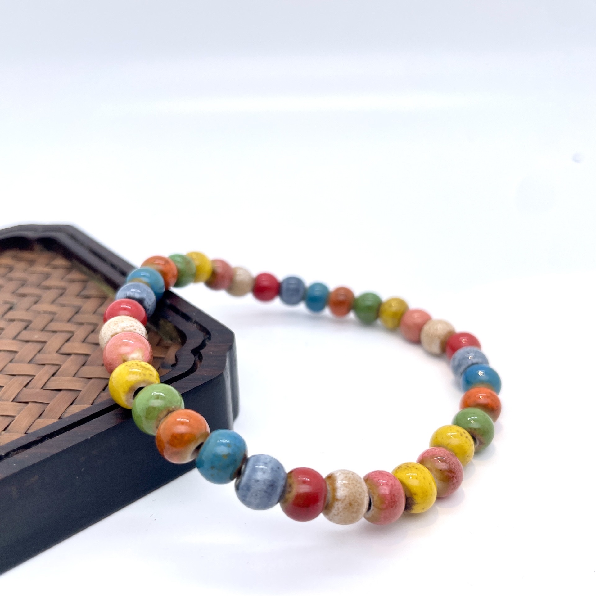 水晶手链女款时尚饰品 水晶手串独特设计 优雅手链闪耀光泽 高档水晶饰品手链手链手链详情图7