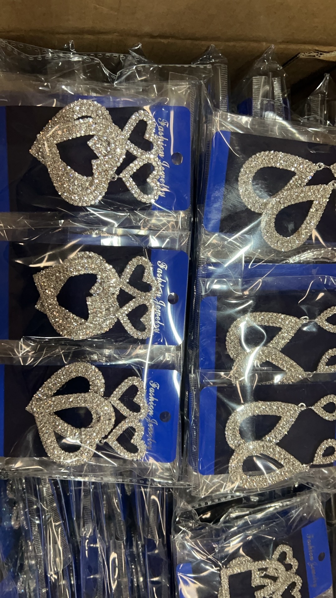 Claw chain Korean trendy earrings details Picture