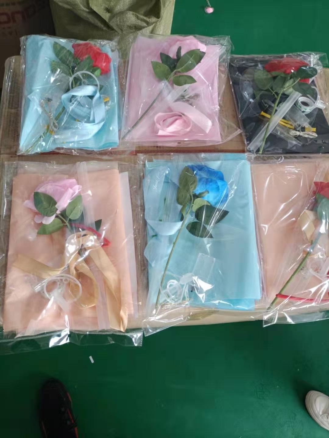 网红玫瑰花波波球——新奇玩具 发光波波球 充气球 儿童玩具 节日礼物详情图4