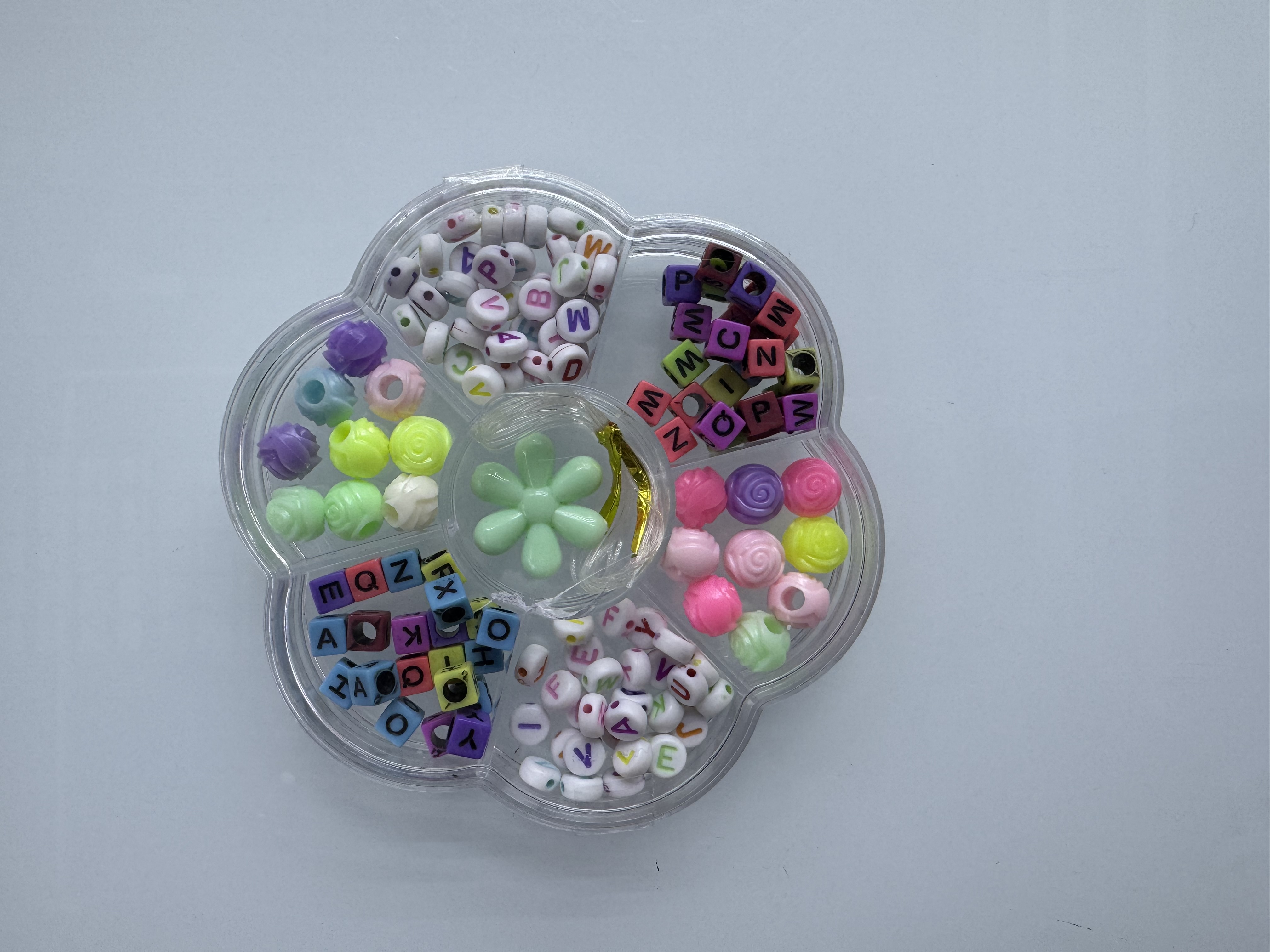 PS小梅花盒串珠，7格DIY串珠，儿童益智，可爱，时尚玩具详情图6