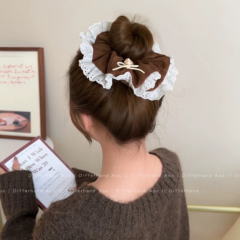 The new popular large intestine hair band and headband are high-end accessories. They are elegant hair accessories for women and simple yet fashionable hair band decorations Specification image