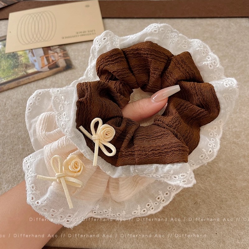 The new popular large intestine hair band and headband are high-end accessories. They are elegant hair accessories for women and simple yet fashionable hair band decorations details Picture