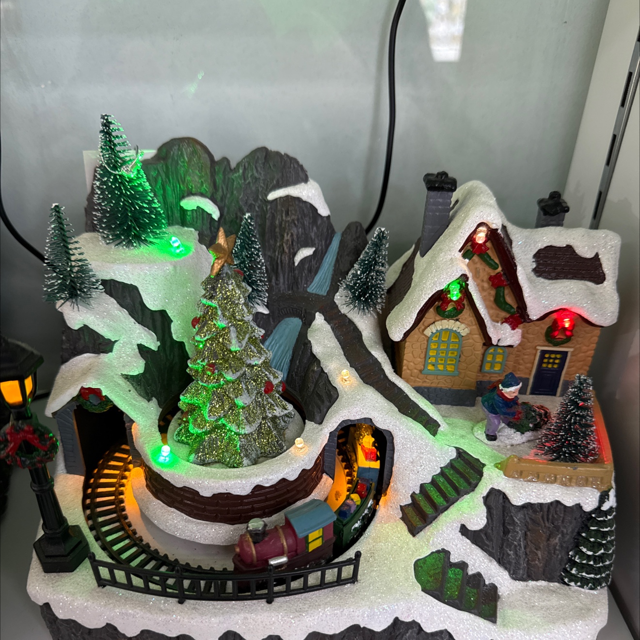 日用树脂工艺品 独特设计树脂工艺品 家居装饰品
详情图5