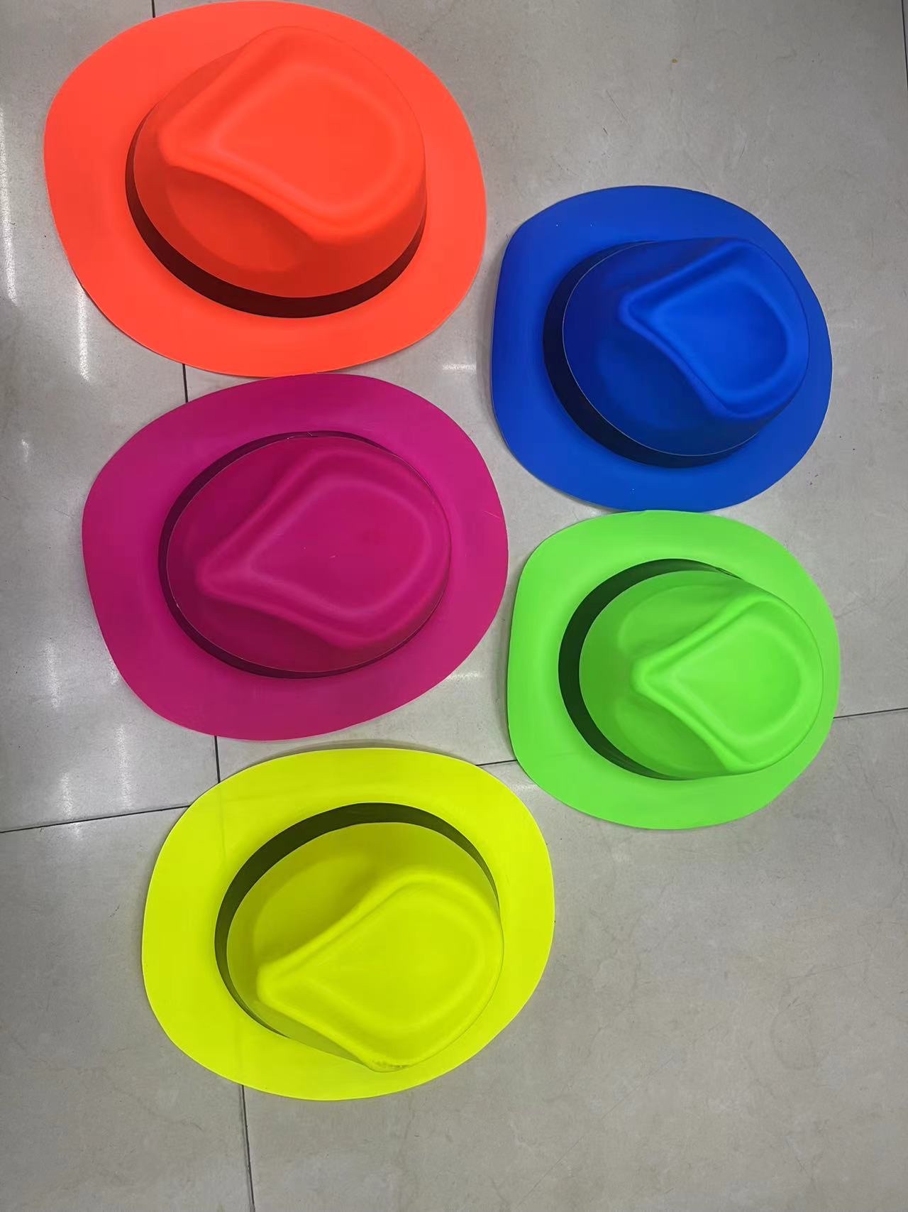本厂专业生产各类节日用品，节日帽子，领带领结面具，款式齐全，品种齐全，欢迎新老客户订购。详情图8