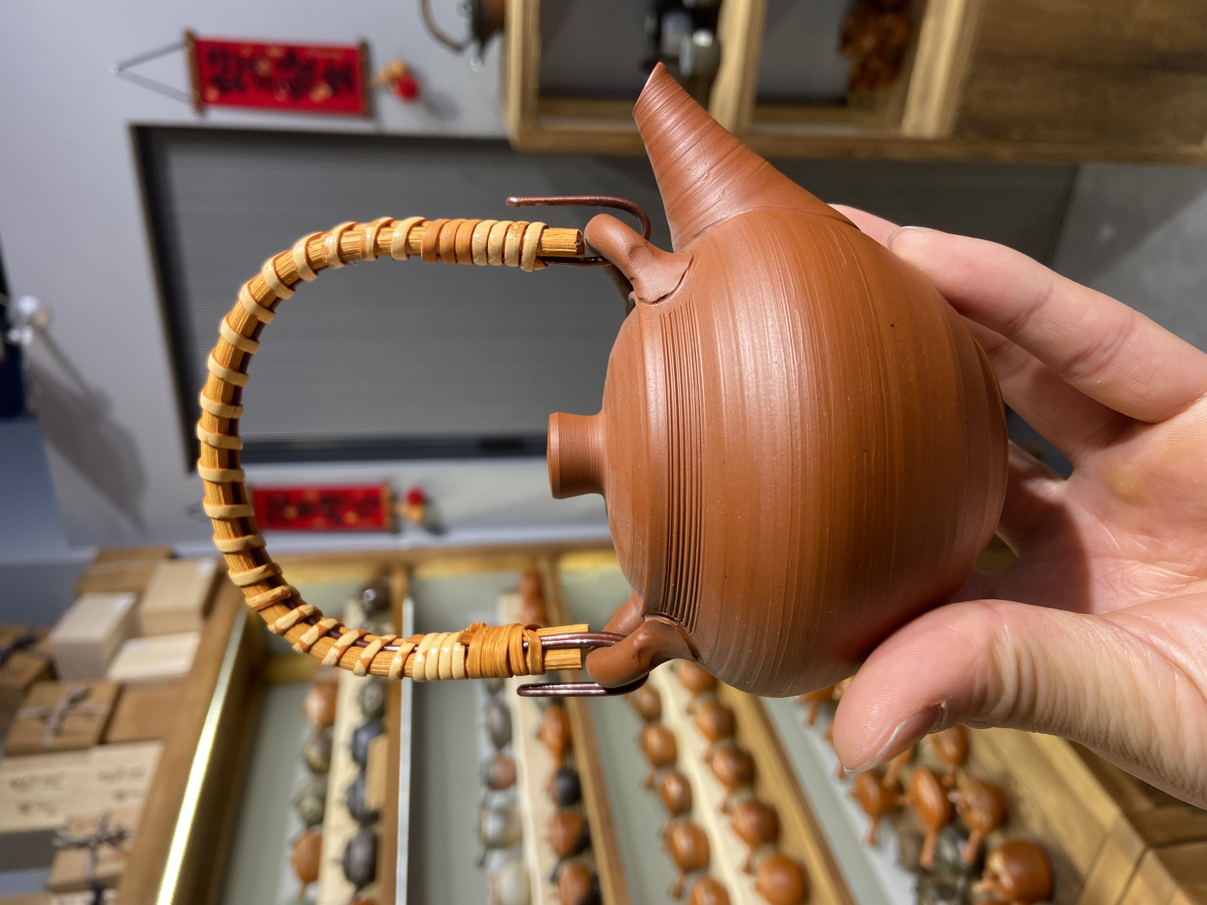 日本常滑烧25年前水野静仙作 朱泥横筋提梁手工日本急须茶壶紫砂壶产品图