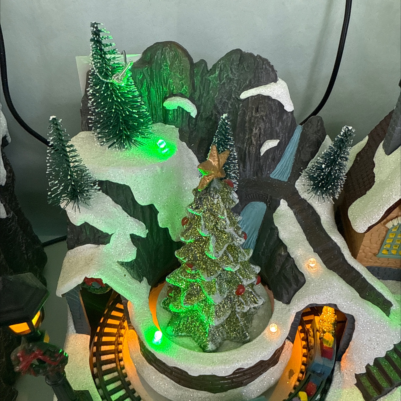 日用树脂工艺品 独特设计树脂工艺品 家居装饰品
细节图