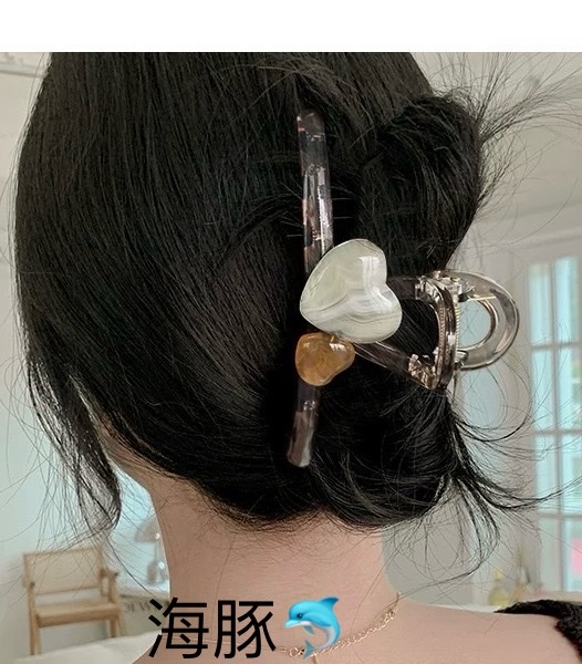 流行爆款气质果冻色鲨鱼夹发卡可爱夹子头饰女时尚爱心发夹后脑勺盘发抓夹发夹抓夹发饰头饰详情图5