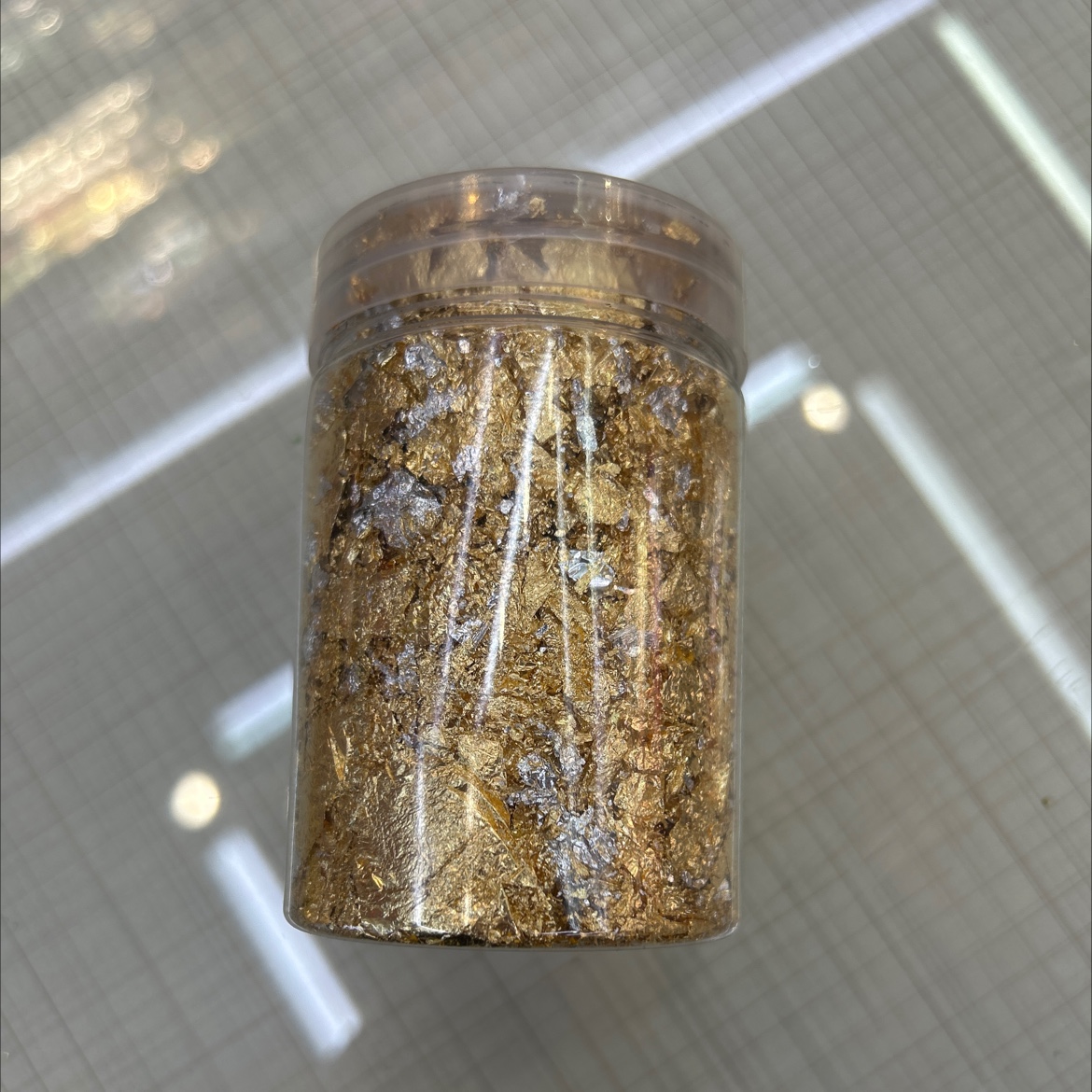 金箔，银箔，玫瑰金箔，彩色金箔，碎金箔礼盒礼袋，美甲美妆。用于各种工艺品。细节图