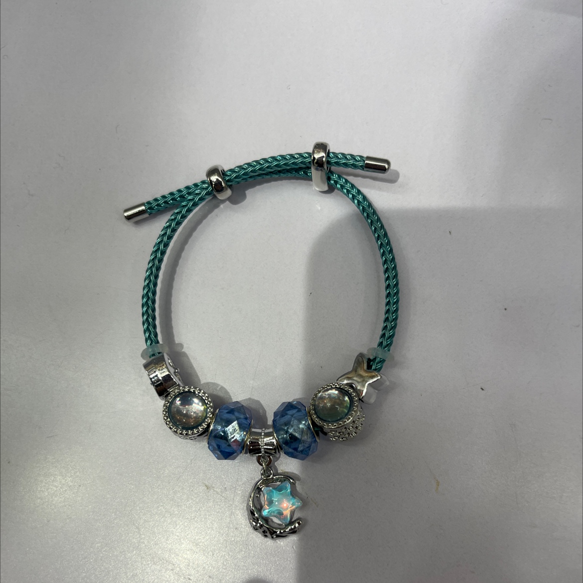 水晶手链闪耀光芒 高档水晶手串 饰品女士手链 时尚饰品水晶手链精美礼品产品图