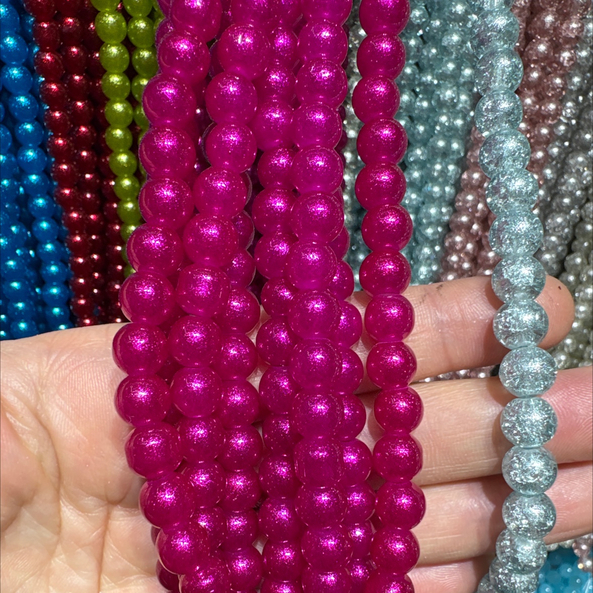 Handmade DIY beads, rice beads, bracelets, necklaces, material packs, creative jewelry making accessories, beads, beads Application Scenario