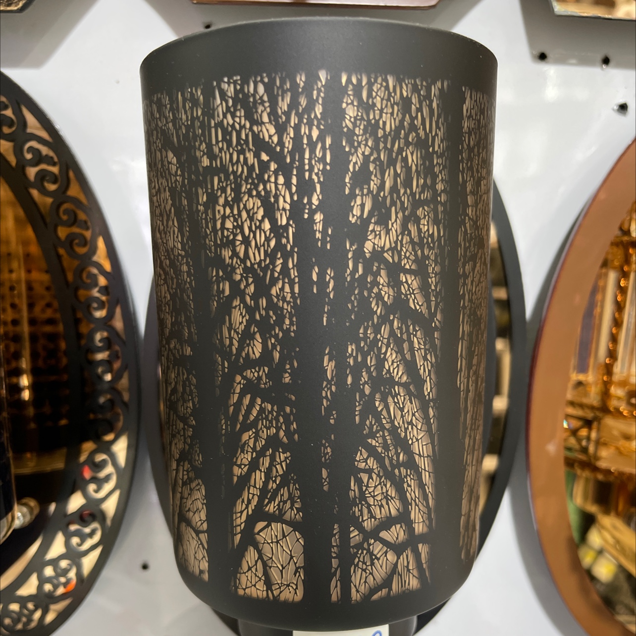 Black tree pattern with gold glass wall Lamp 111