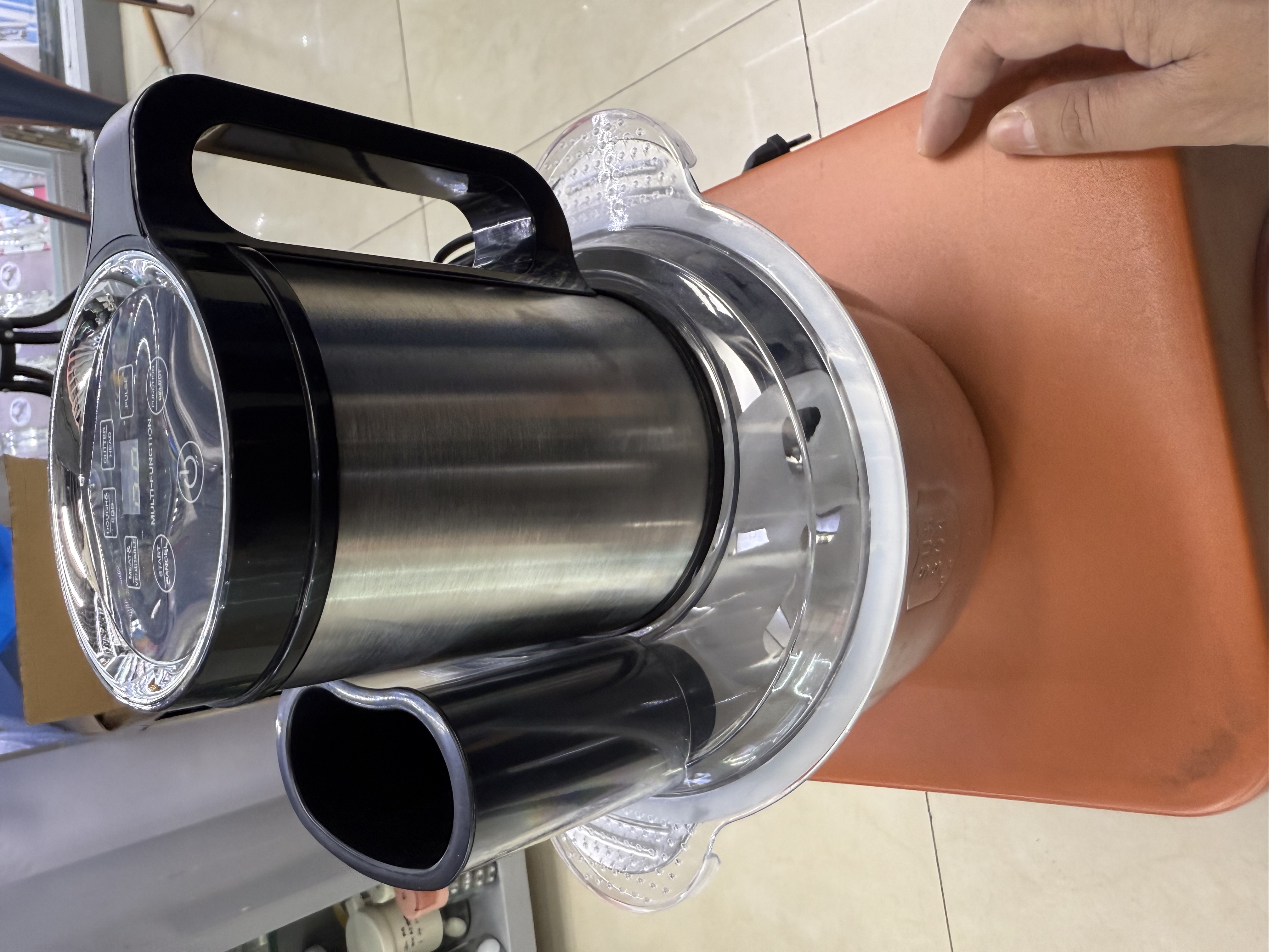 Electric meat grinder