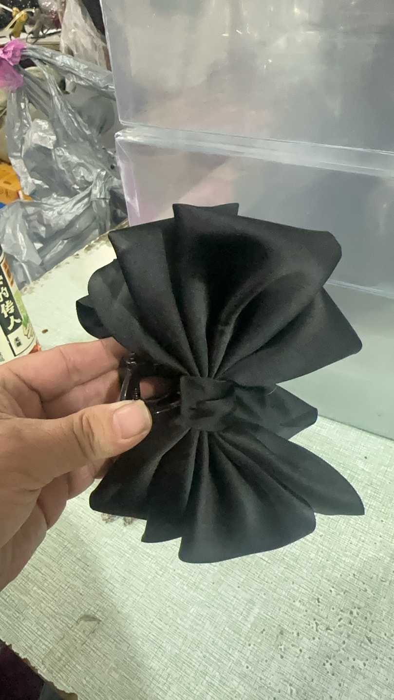 Three-layer bow