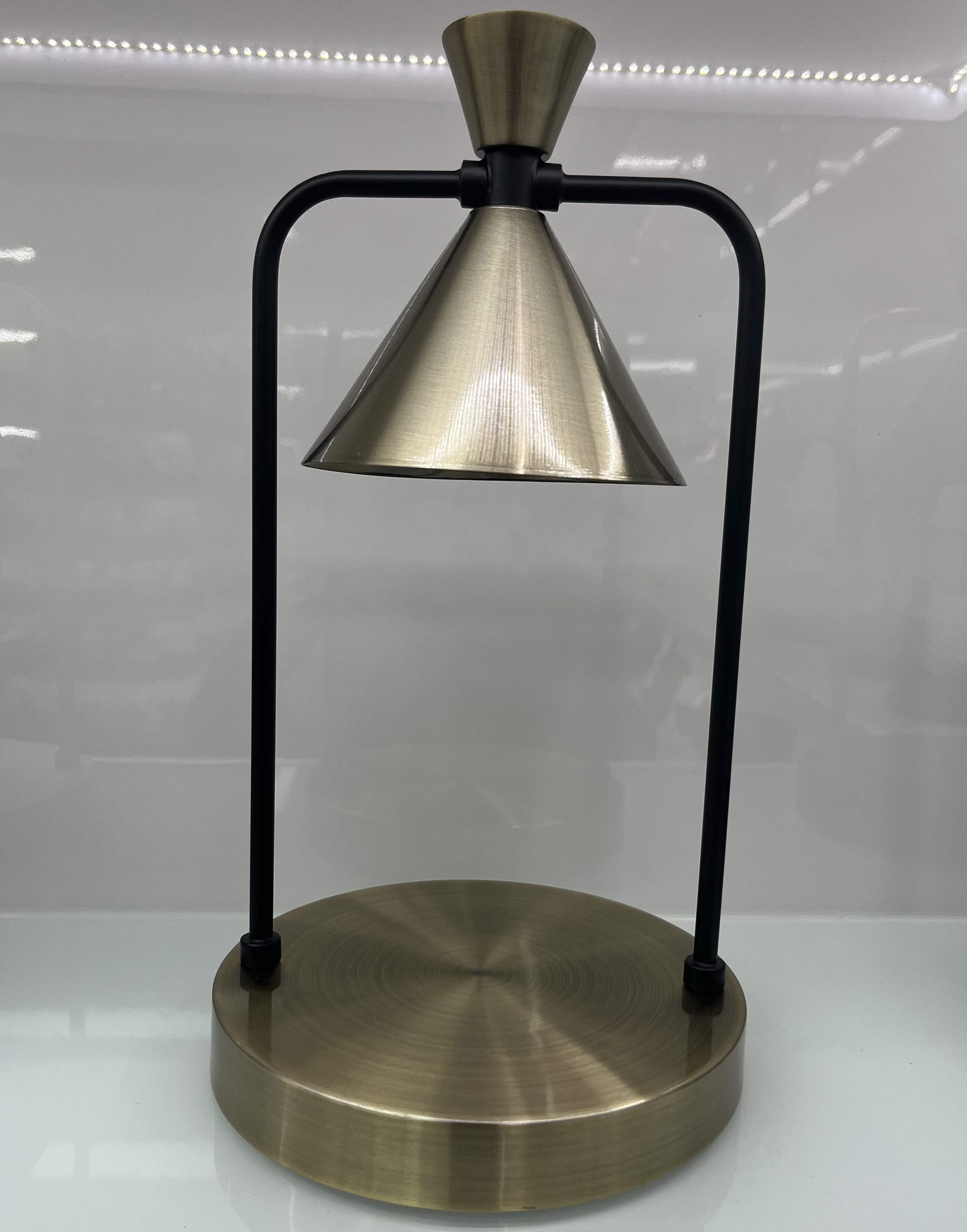Ironwork horn wax melting lamp table lamp night light table lamp details Picture