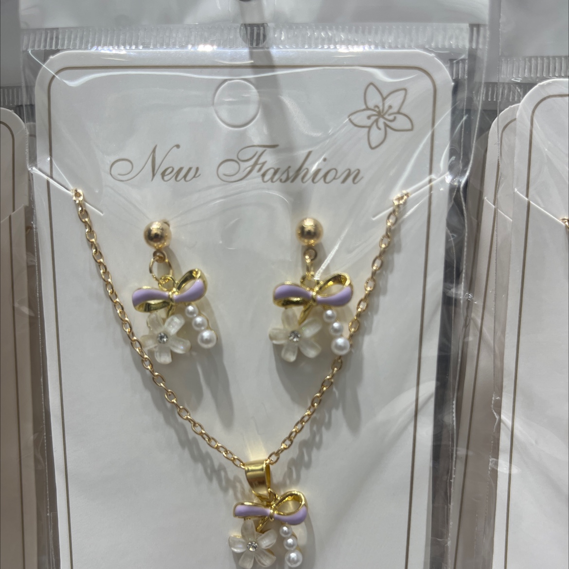 玫瑰金磨砂耳钉 高级感饰品 简约时尚耳环 独特设计耳饰 适合各种场合佩戴合金套装饰品耳环耳饰玫瑰金耳钉耳饰项链套装