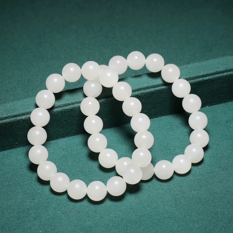 Hetian jade, Qinghai Laokeng material white jade bracelet for women, 10mm round beads, Hetian white jade beads, delicate, warm, simple and plain string, excellent gift string Specification image