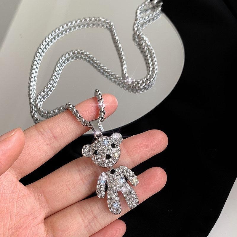 Cool hip-hop full diamond bear necklace for women, long design sense, unique pendant, niche, versatile, sweet and elegant necklace detail image 5