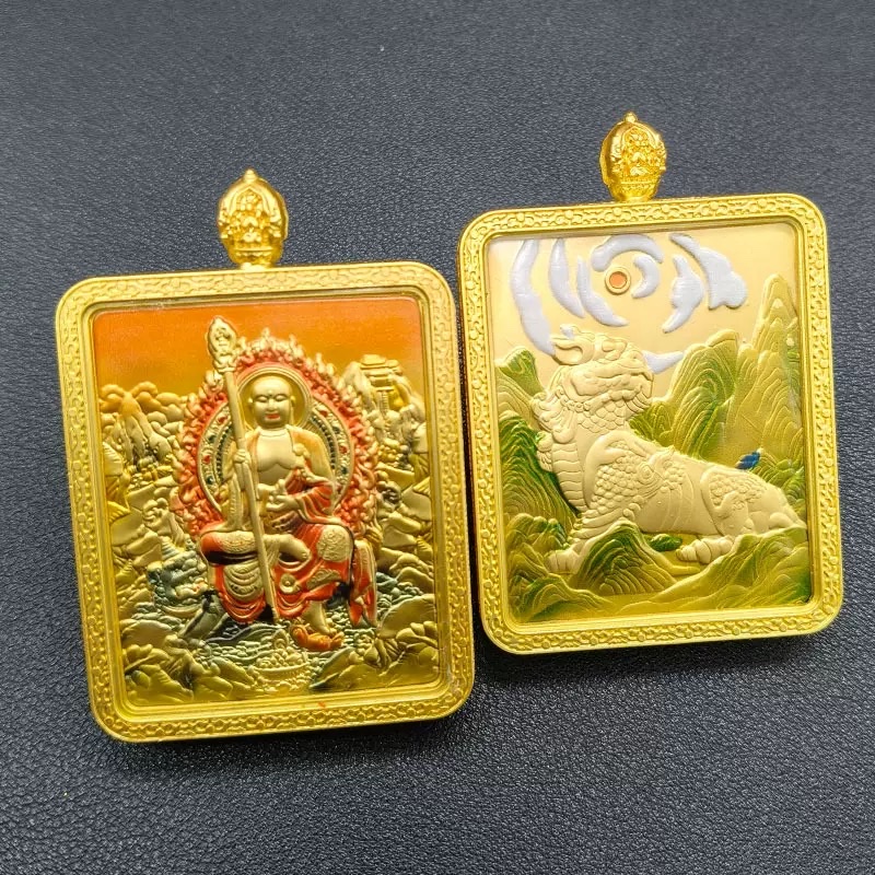 Double-sided relief three-dimensional gilded Thangka Di Zang Wang Wu Ye Pendant Nine-Tailed Fox Necklace, men's and women's styles, gift lanyard wholesale necklace detail image 2