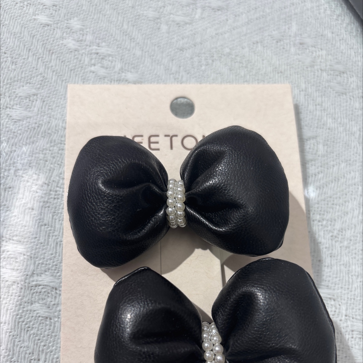 国潮系列皮革充棉珍珠绕电泳黑色压夹详情2