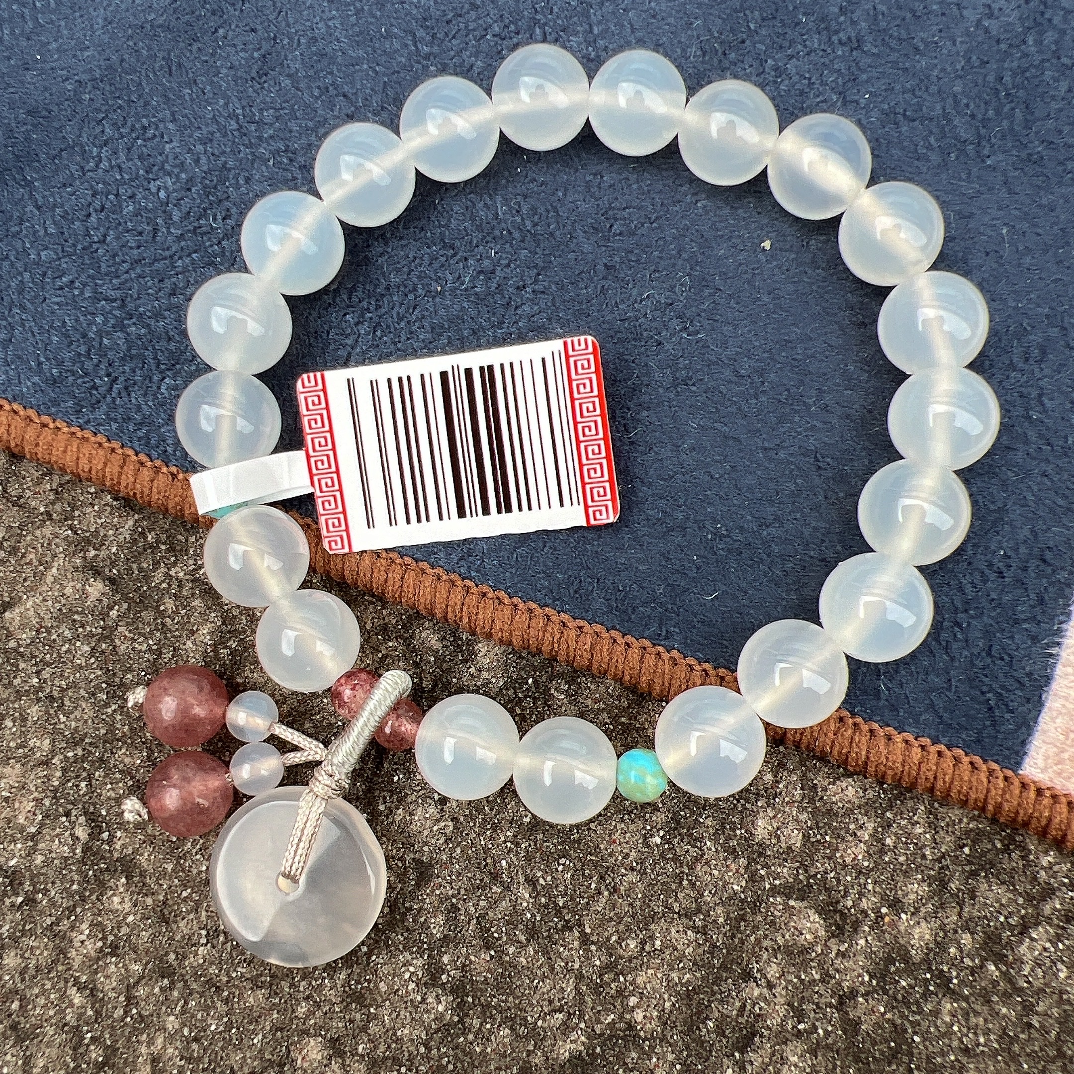 Gold thread jade, chalcedony and agate bracelet Item Picture