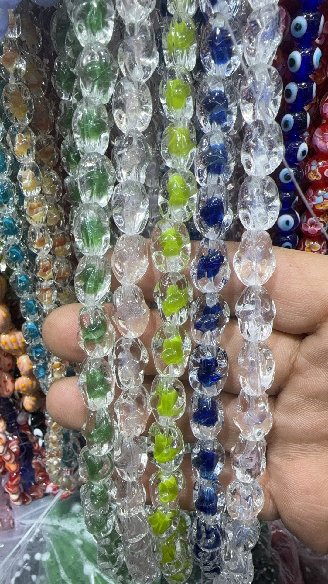 灯工琉璃，进口琉璃珠，极光炫彩效果，纯手工制作工艺。