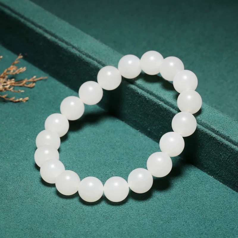 Hetian jade, Qinghai Laokeng material white jade bracelet for women, 10mm round beads, Hetian white jade beads, delicate, warm, simple and plain string, excellent gift string details Picture