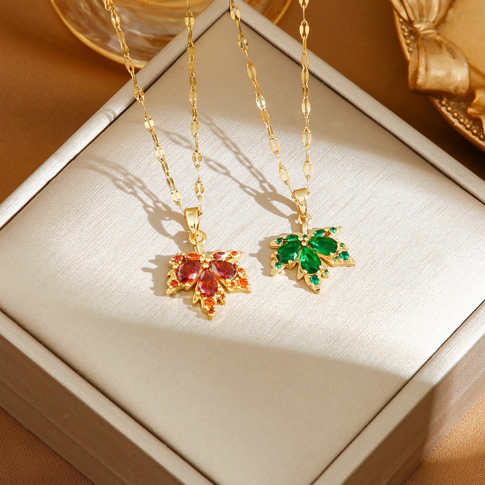 【钛钢】红色枫叶轻奢跨境宴会婚庆项链女网红百搭锁骨链钛钢链条