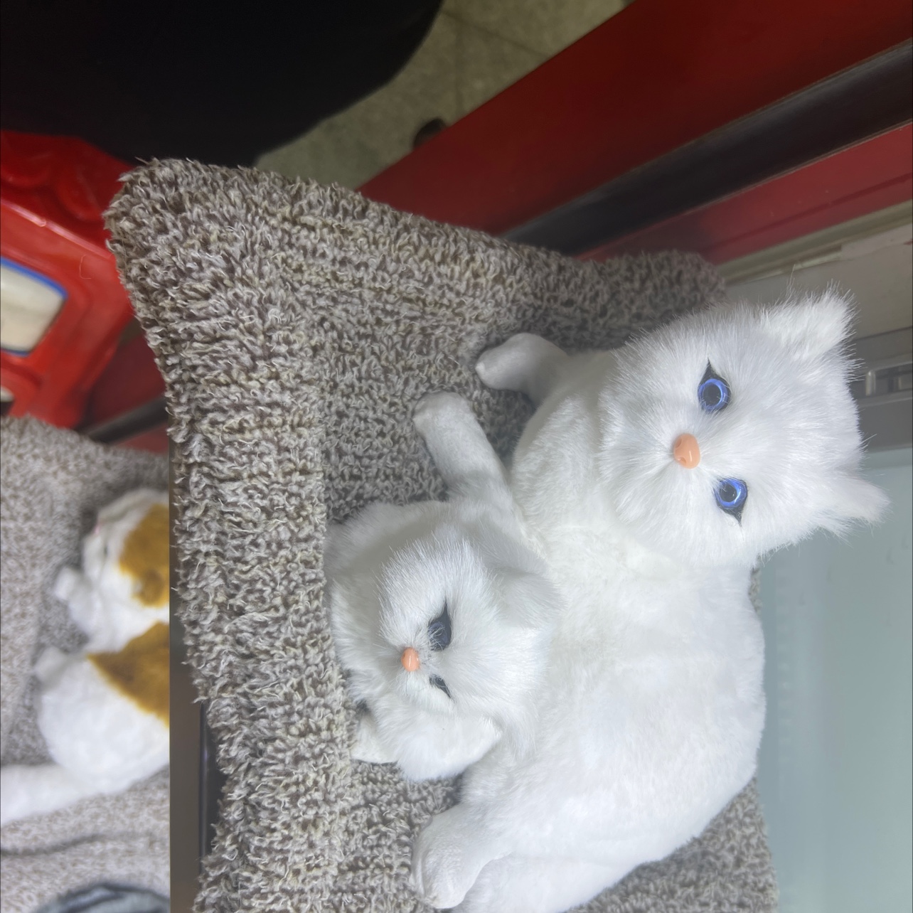 动物猫仿真猫咪树脂玩具摆件 竹炭狗汽车用品 车内装饰品汽车仿真猫 清新空气除味汽车仿真猫仿真猫咪竹炭狗汽车用品仿真猫咪细节图