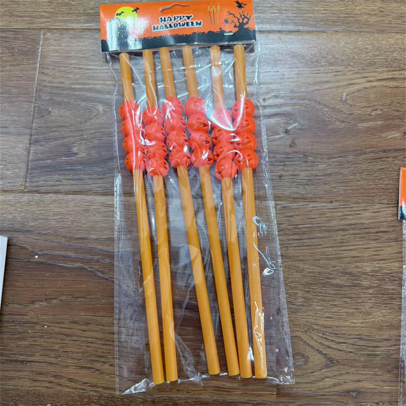 Halloween festival decorations: Skull decorations, straws, haunted house decorations, creative design decorations, Halloween detail image 3